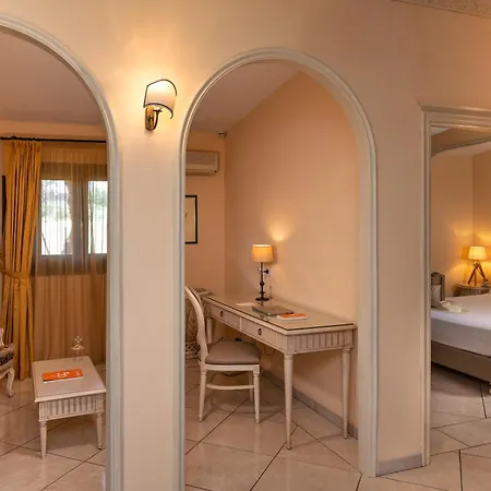 אתר נופש Castello Di San Marco Charming & קלטביאנו