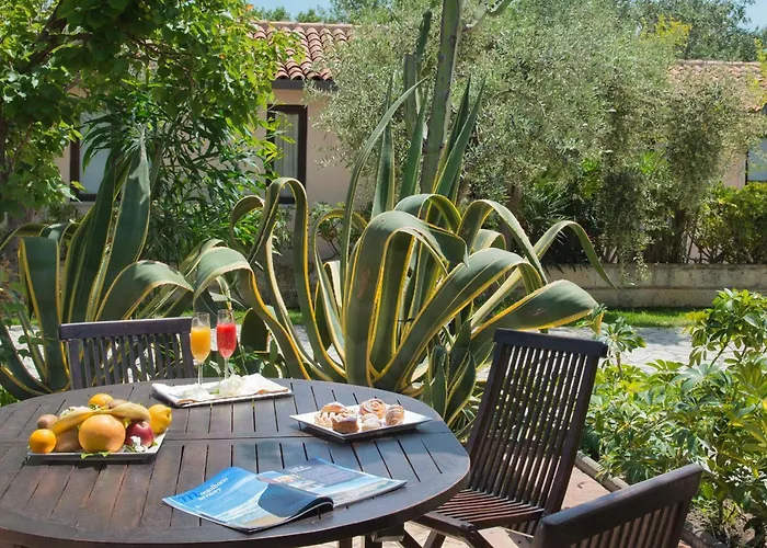 Castello Di San Marco Charming & אתר נופש קלטביאנו