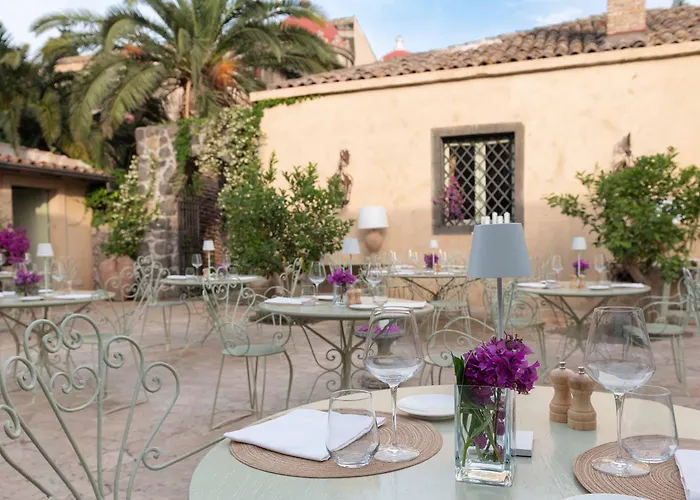 Castello Di San Marco Charming & אתר נופש 4*