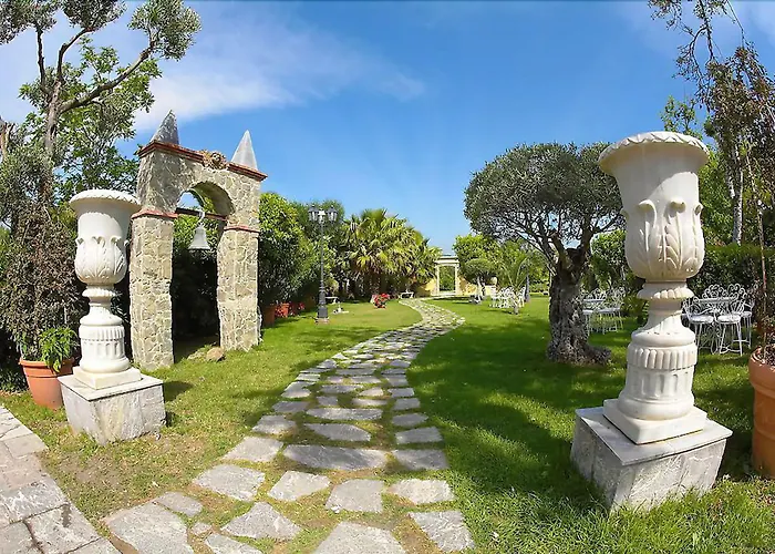 Castello Di San Marco Charming & אתר נופש 4*