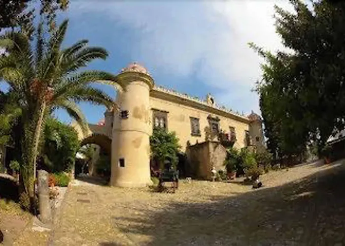 Castello Di San Marco Charming & אתר נופש